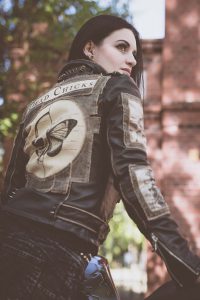 Alles über Alissa Noir und Leah Obscure - Dead Chicks Offizielle Webseite